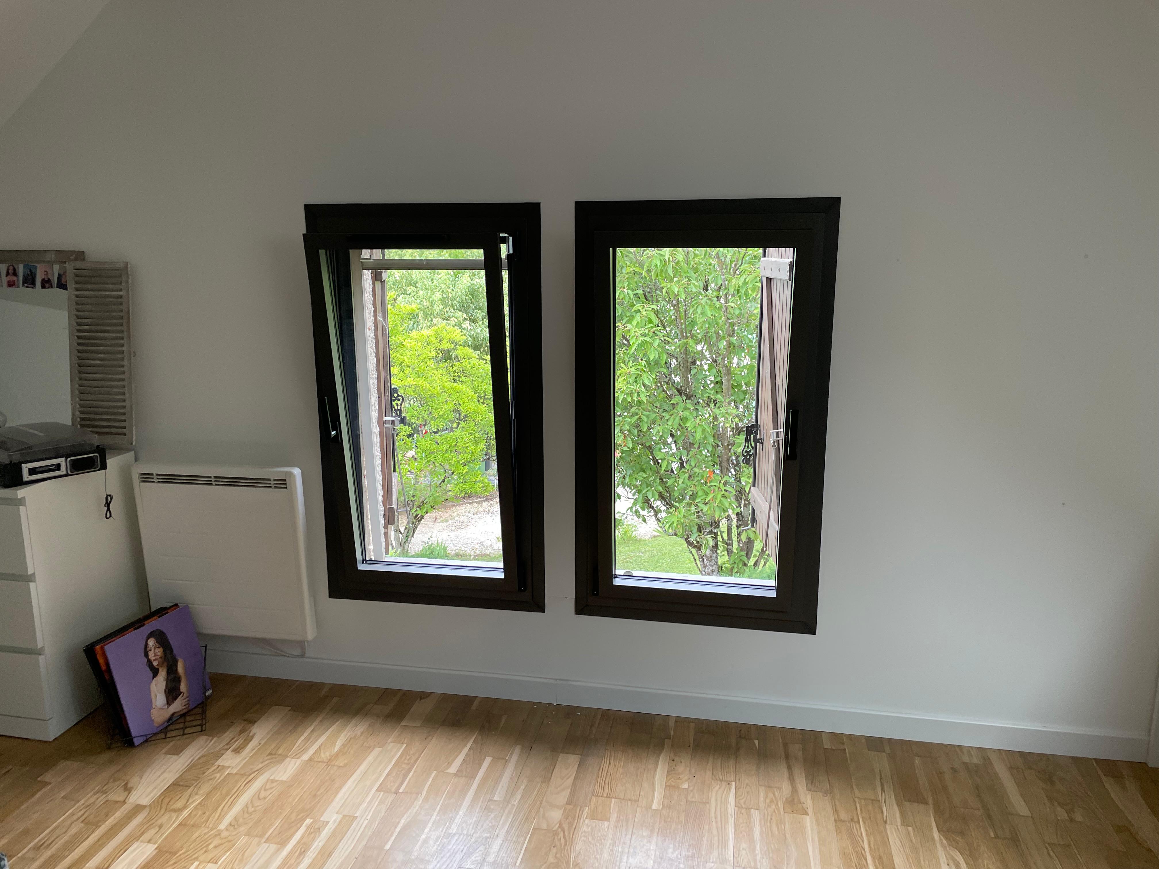 Fenêtres alu chambre combles